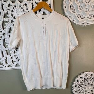 Arach & Cloz Top Women's M White Short Sleeve Crew Neck Sweater Classic NWT